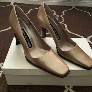 Gold Leather Pumps
